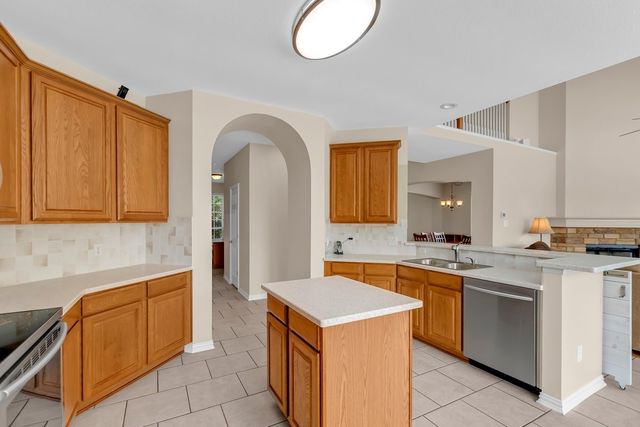 7212 Fieldlark Drive, Sachse, TX 75048