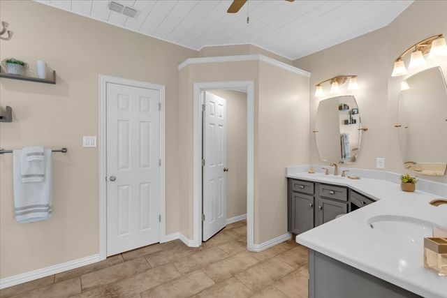 7212 Fieldlark Drive, Sachse, TX 75048