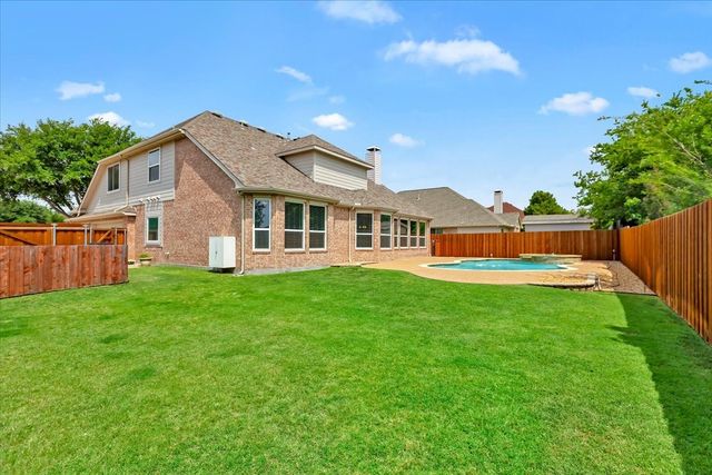 7212 Fieldlark Drive, Sachse, TX 75048