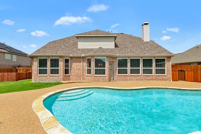 7212 Fieldlark Drive, Sachse, TX 75048