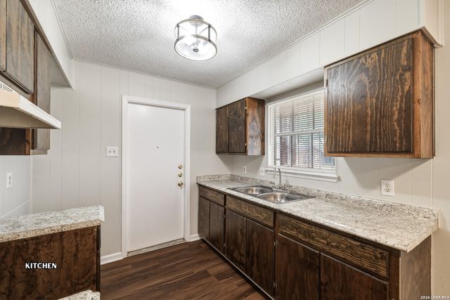 458 Kernan, San Antonio, TX 78227