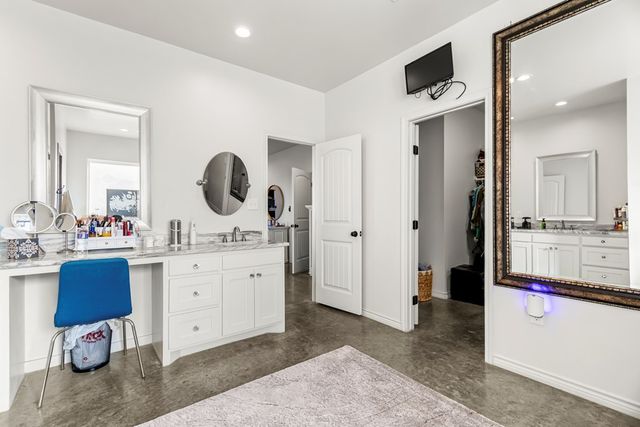 10308 Stacie Ave, Midland, TX 79707