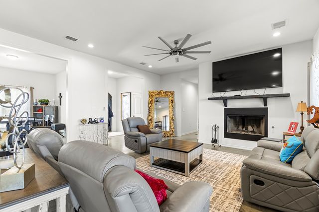 10308 Stacie Ave, Midland, TX 79707