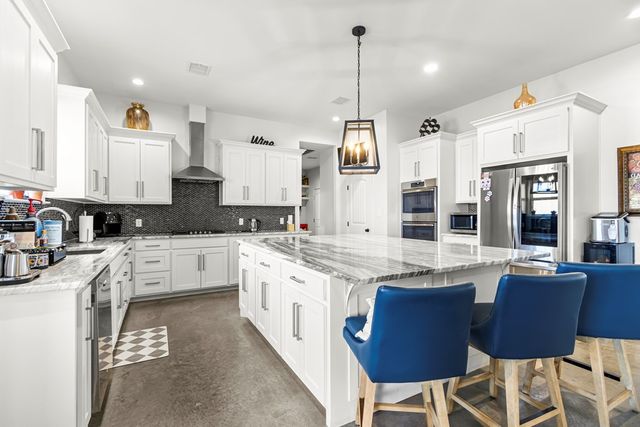 10308 Stacie Ave, Midland, TX 79707