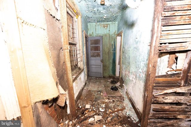 5504 CHEW AVE, Philadelphia, PA 19138