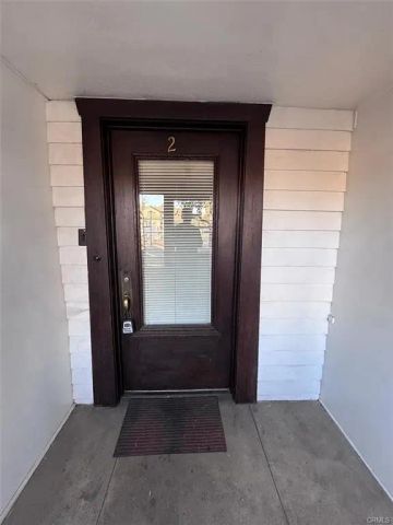 2726 5th Street 2, Riverside, CA 92507