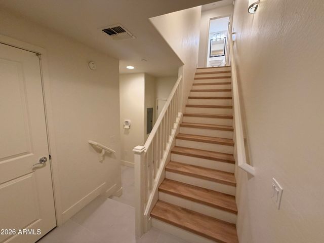 17850 N 68TH Street 1006, Phoenix, AZ 85054