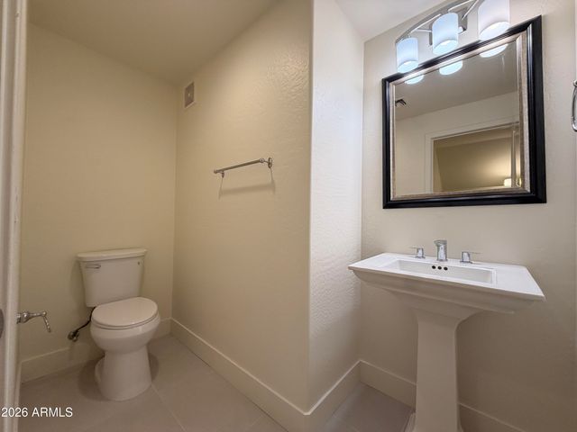 17850 N 68TH Street 1006, Phoenix, AZ 85054