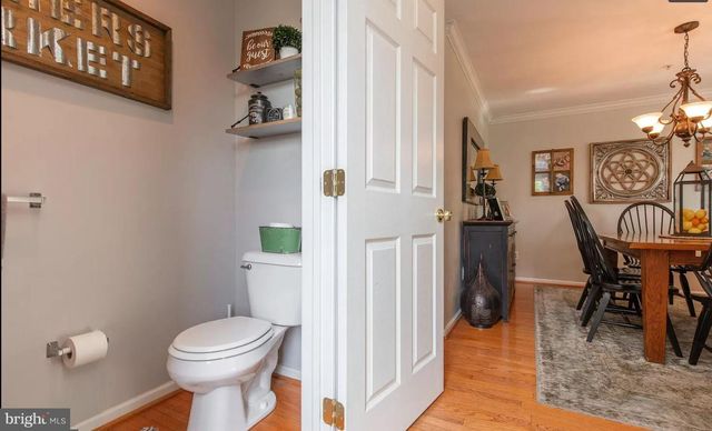423 FORT HILL CIR, Fort Washington, PA 19034