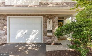 423 FORT HILL CIR, Fort Washington, PA 19034