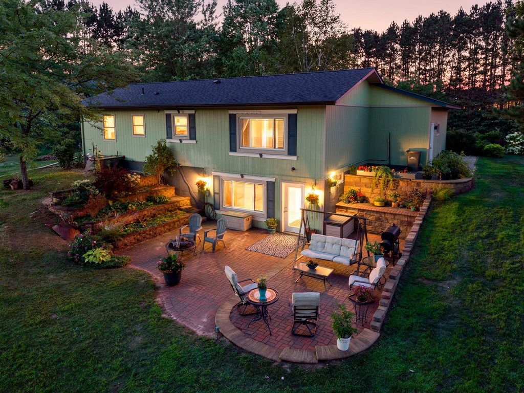27299 Potomac Street NE, Stacy, MN 55079 — exterior