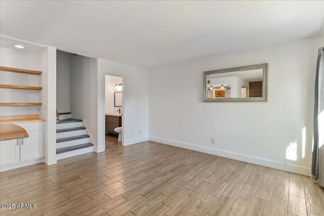 3212 W Royal Palm Road, Phoenix, AZ 85051