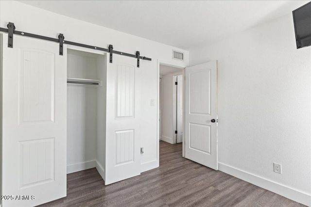 3212 W Royal Palm Road, Phoenix, AZ 85051