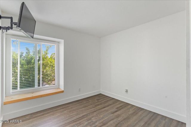 3212 W Royal Palm Road, Phoenix, AZ 85051