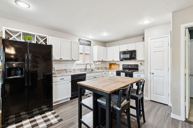 138 Abelia Drive, Fate, TX 75189