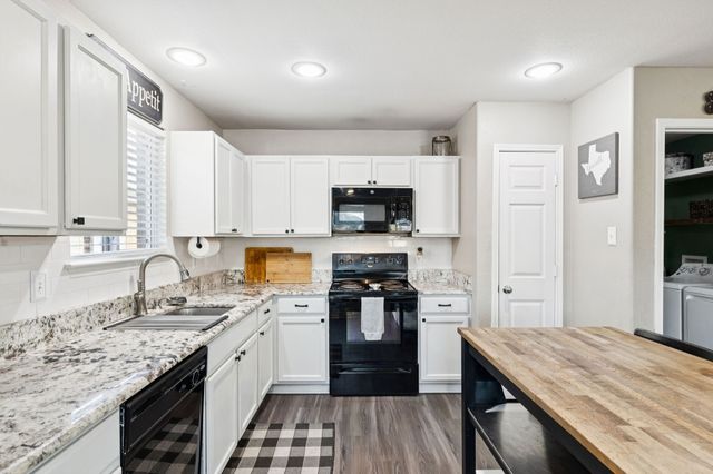 138 Abelia Drive, Fate, TX 75189