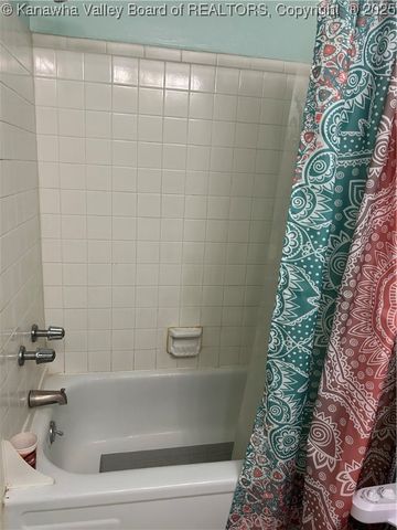 103 Saddlehorn Road, Charleston, WV 25314