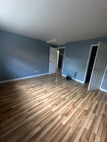 4545 Prescott Avenue 103, Lyons, IL 60534