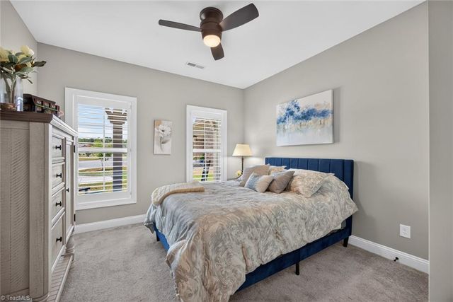 1201 Plantation Village Drive, Clemmons, NC 27012
