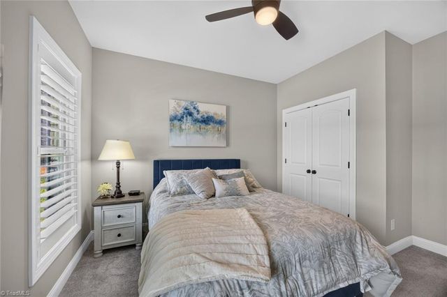 1201 Plantation Village Drive, Clemmons, NC 27012