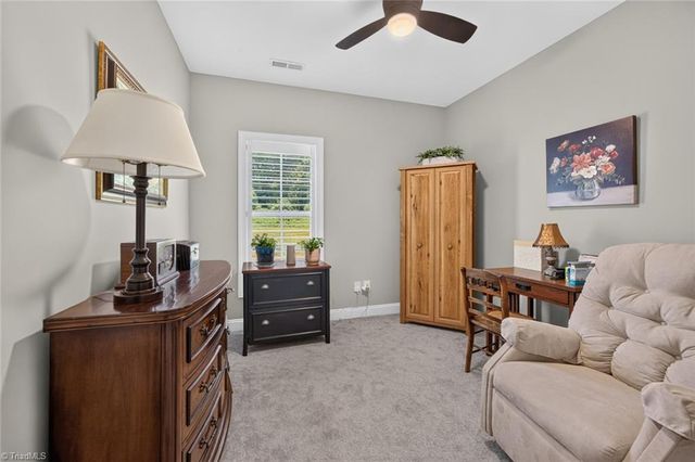 1201 Plantation Village Drive, Clemmons, NC 27012