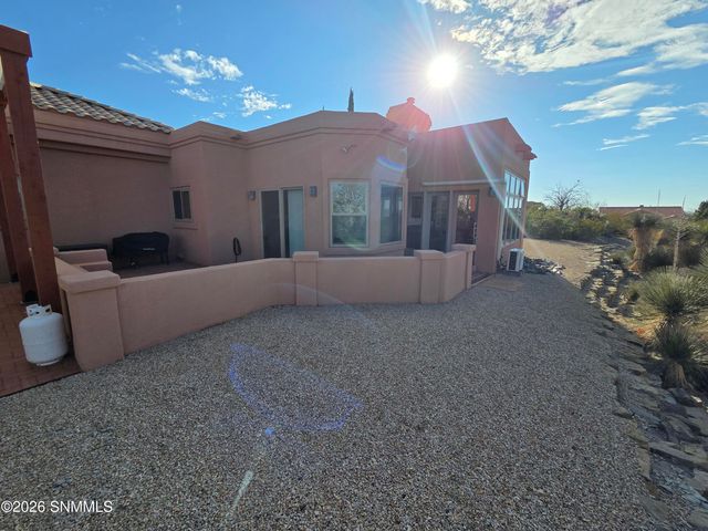 3436 Vista Primera Road, Las Cruces, NM 88011