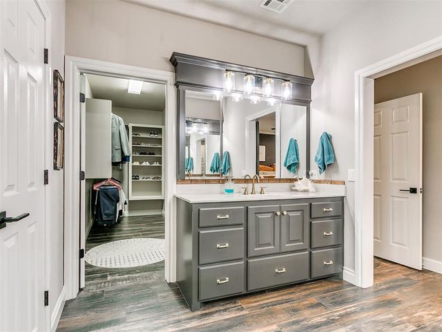 1431 Townsend Glen, Blanchard, OK 73010