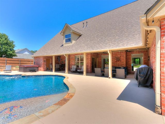 1431 Townsend Glen, Blanchard, OK 73010