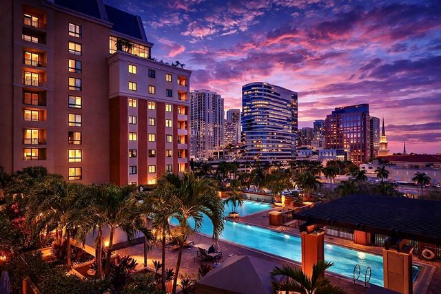 110 N Federal Highway 715, Fort Lauderdale, FL 33301