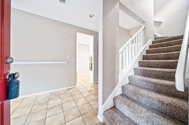 2023 Gentryside Drive 204, Houston, TX 77077