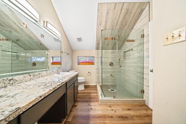 2023 Gentryside Drive 204, Houston, TX 77077