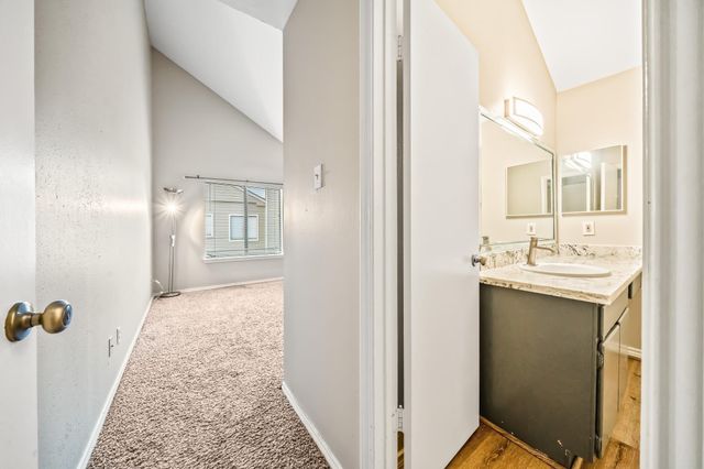 2023 Gentryside Drive 204, Houston, TX 77077