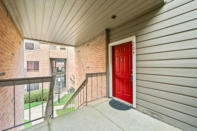 2023 Gentryside Drive 204, Houston, TX 77077