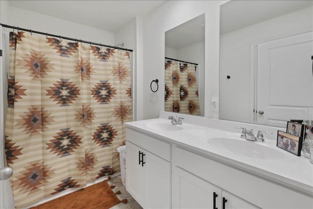 3227 Rolling Meadow Way NE, Cleveland, TN 37323