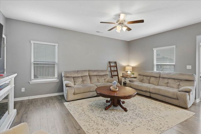 3227 Rolling Meadow Way NE, Cleveland, TN 37323