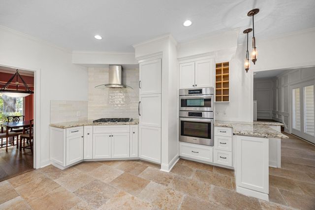 15742 Walkwood Drive, Houston, TX 77079