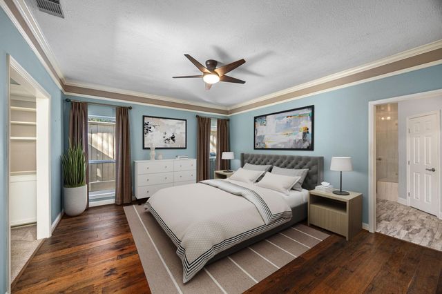 15742 Walkwood Drive, Houston, TX 77079