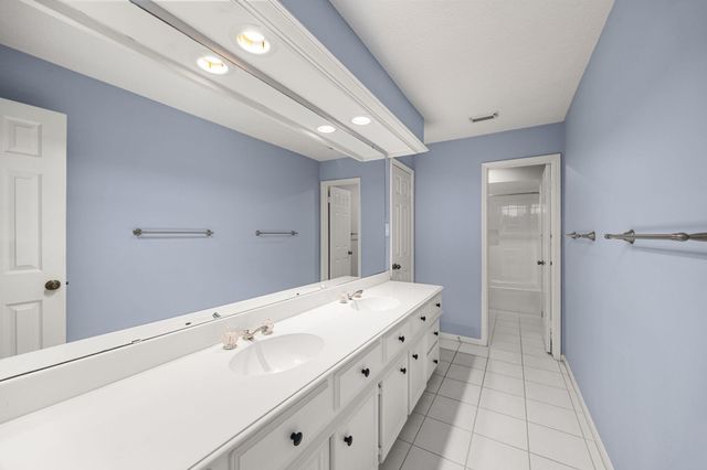 15742 Walkwood Drive, Houston, TX 77079