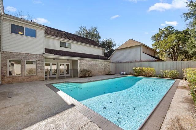 15742 Walkwood Drive, Houston, TX 77079