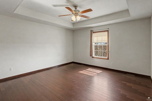 3111 Oakwood Drive, Junction City, KS 66441