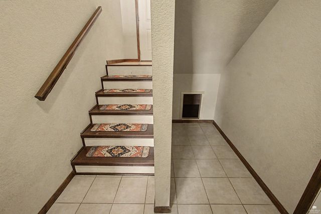 3111 Oakwood Drive, Junction City, KS 66441