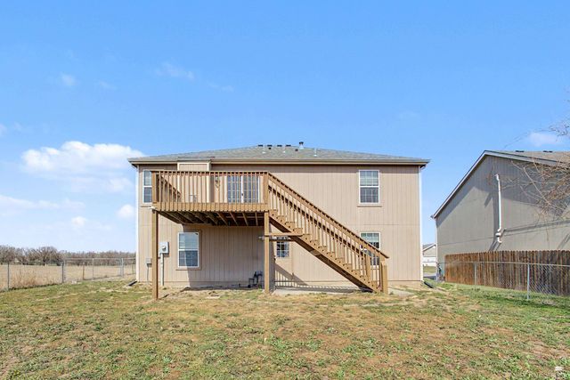 3111 Oakwood Drive, Junction City, KS 66441