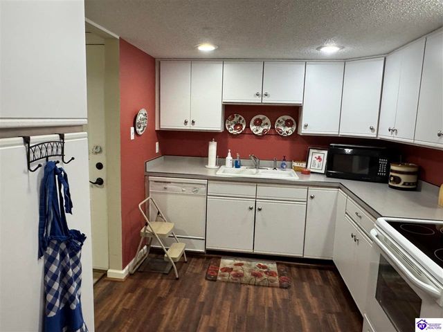 107 Freeman Green Drive, Elizabethtown, KY 42701