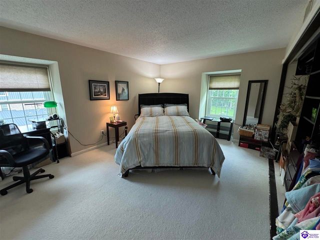 107 Freeman Green Drive, Elizabethtown, KY 42701