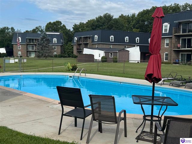 107 Freeman Green Drive, Elizabethtown, KY 42701