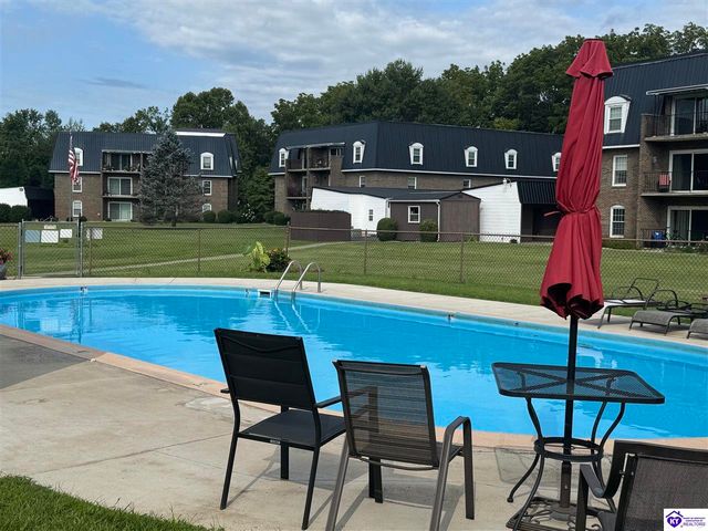 107 Freeman Green Drive, Elizabethtown, KY 42701