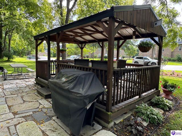 107 Freeman Green Drive, Elizabethtown, KY 42701