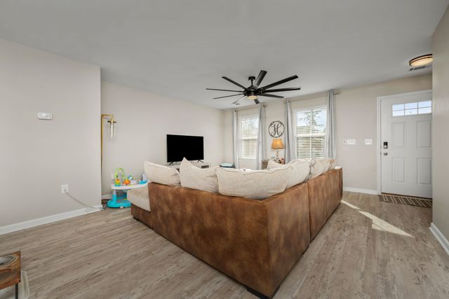 5571 Compass Way, Christiana, TN 37037