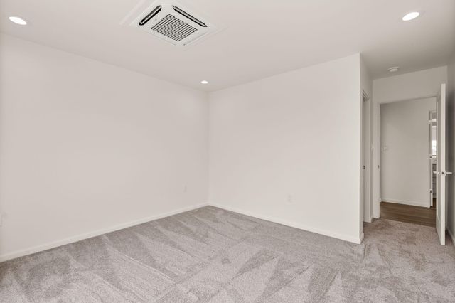 233 Stover Avenue SW, Albuquerque, NM 87102