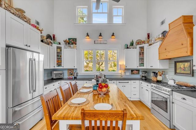 690 Japonica Drive, Midway, GA 31320